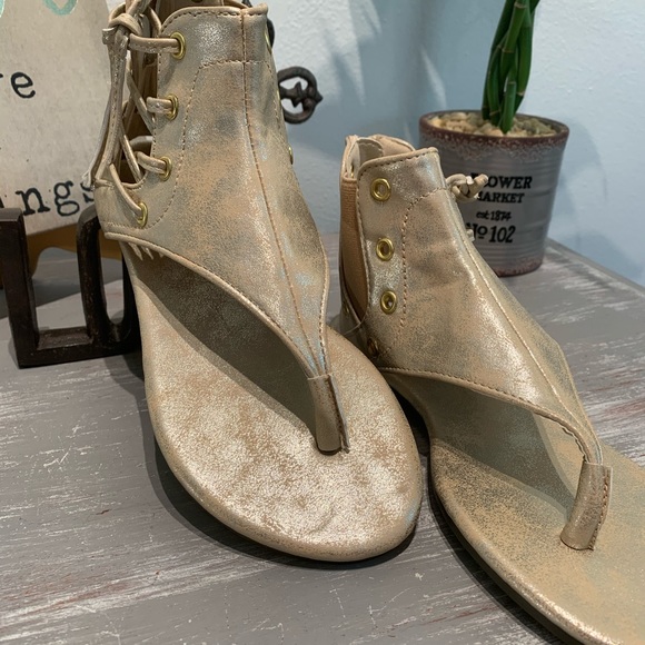 GOLD gladiator ankle high bootie sandals New in box NIB 7 7.5 8 9 - Picture 10 of 13